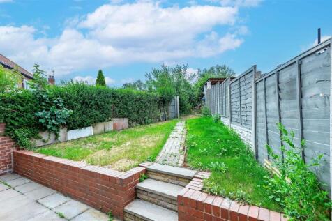Rear Garden 1 SAPL6155-20250702-DxO_DeepPRIME XD2s