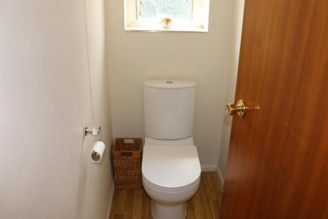 SEPERATE WC