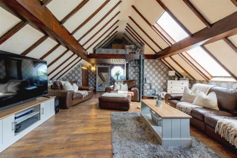 Annexe lounge 1 SAPL7075-20250704-DxO_DeepPRIME XD