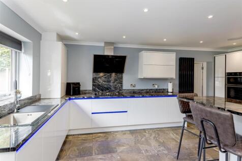 Kitchen 1.1 SAPL8362-20250731-DxO_DeepPRIME XD2s.j