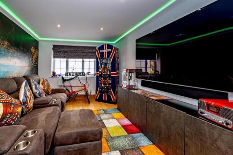 Retro themed lounge 1.1 SAPL0673-20250903-DxO_Deep