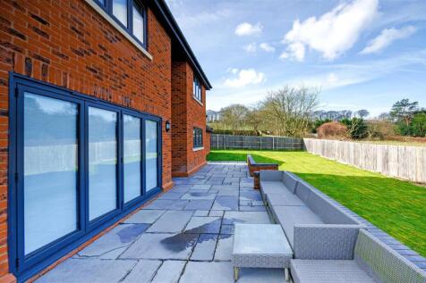 Rear Patio SAPL6807.jpg
