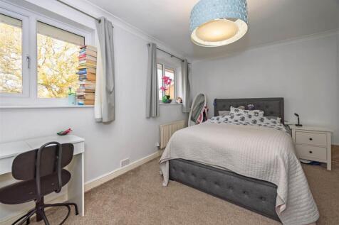 Bedroom 3 SAPL3742-20251124-DxO_DeepPRIME XD2s.jpg