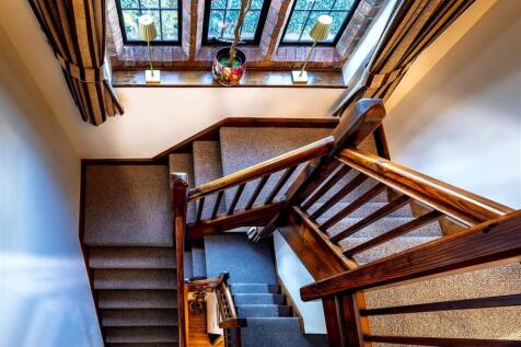 Staircase customer requested shot SAPL3921-2025112