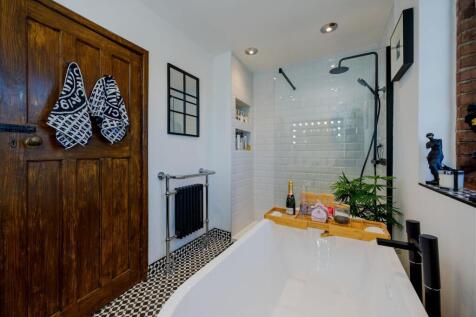 Family bathroom 1.2 SAPL3871-20251125-DxO_DeepPRIM