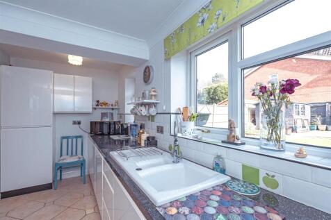 Kitchen 1 STPP8663.jpg