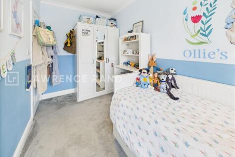 2nd bedroom