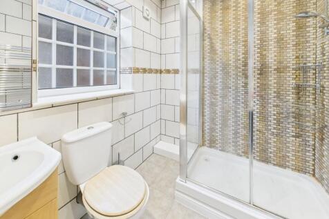 Ensuite - Bedroom One