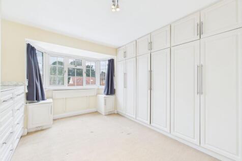 Bedroom 0ne