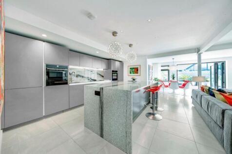 grey kitchen 3.jpg