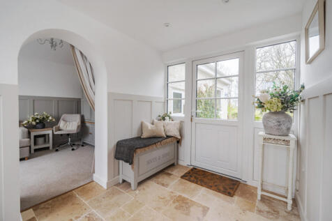 Stoodleigh, Bampton
