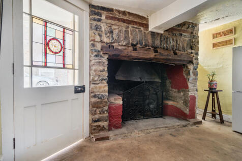 Bampton, Seddons