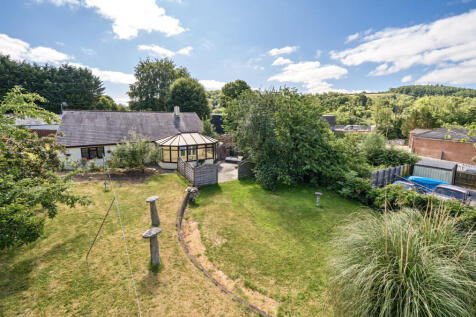 Bampton, Seddons