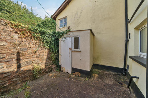 Bampton Seddons