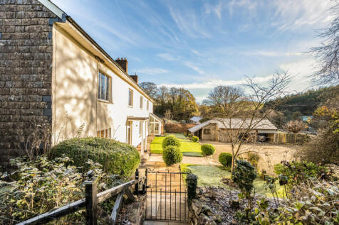 1377150-4-692045f...