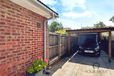 Driveway/Garage