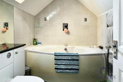 En-Suite 1