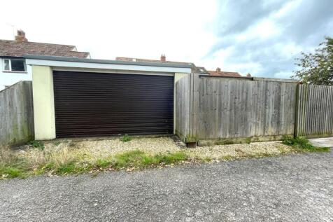 Garage.JPG