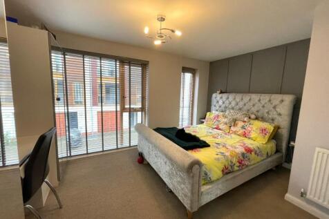 Bedroom One.JPG