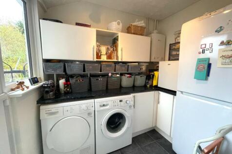 Utility Room.JPG