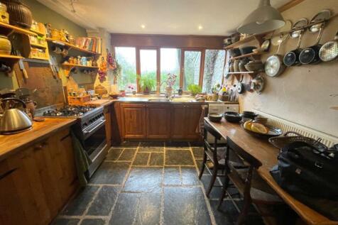 Kitchen.JPG