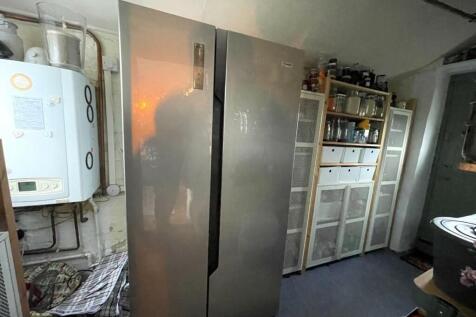 Utility Room.JPG