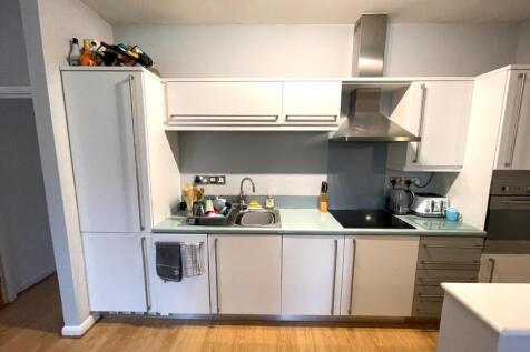 Kitchen.JPG