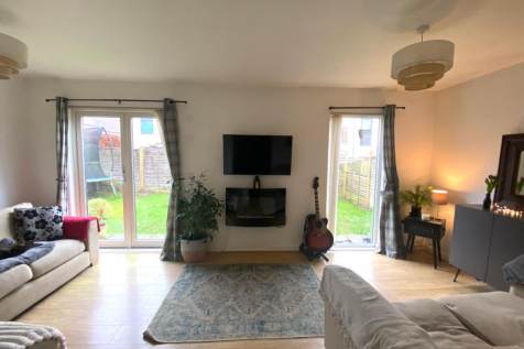 Living Room.png