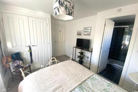 Bedroom One..JPG