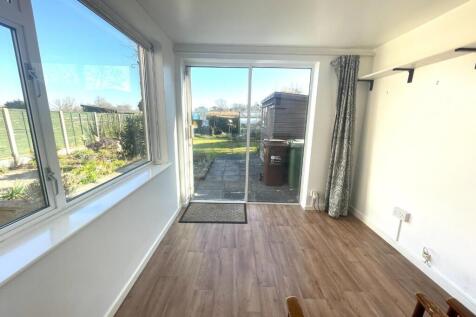 Sun Room  Two.JPG