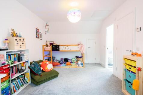 Master Bedroom.jpg