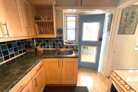 Kitchen Three.JPG