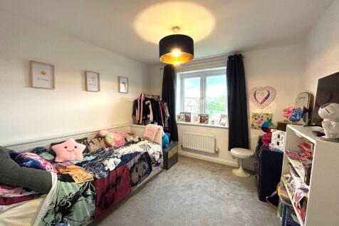 Bedroom Two.jpeg