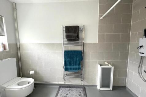 WC.JPG