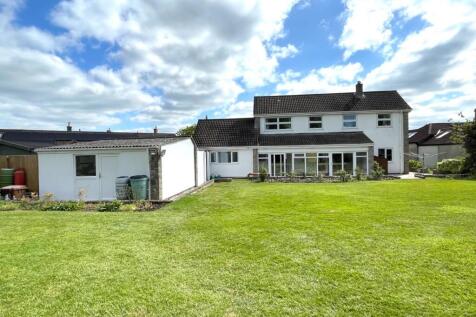 Rear Garden Five.JPG