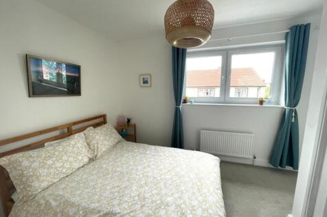 Bedroom One..JPG