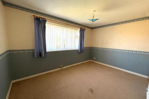 Bedroom One.JPG