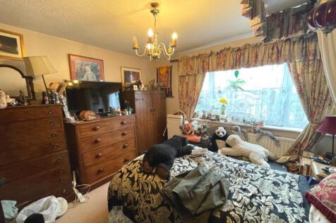 Bedroom One.JPG