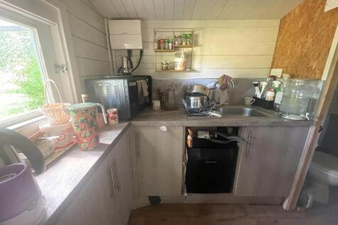 Cabin Kitchen.JPG