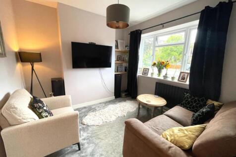 Living Room.JPG