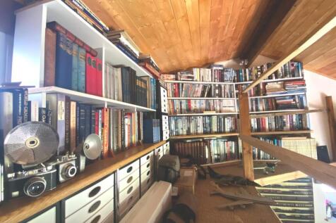 Mezzanine.JPG