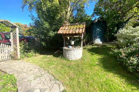 Front Garden Two.JPG