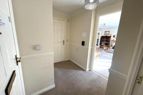 Entrance Hall Two.JPG