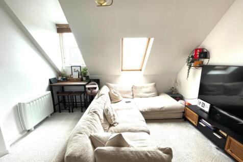 Lounge:Diner Two.JPG