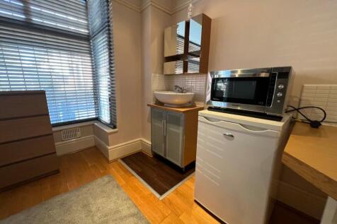 Kitchenette