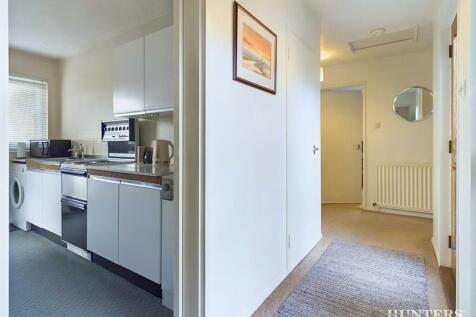 CAM03792G0-PR0152-STILL003.jpg