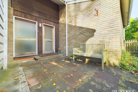 CAM03792G0-PR0152-STILL025.jpg