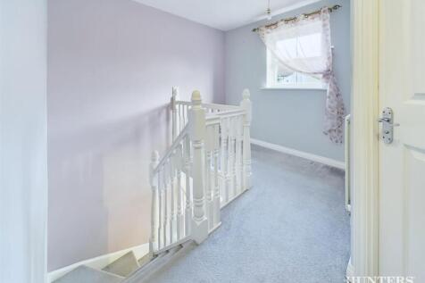 CAM03792G0-PR0149-STILL015.jpg
