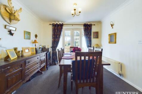 CAM03792G0-PR0169-STILL024.jpg