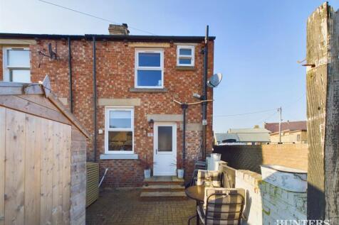 CAM03792G0-PR0182-STILL017.jpg